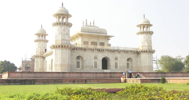 From Mumbai: Golden Triangle Private Tour with Flight & Hotels - Travel Creators Of India 4