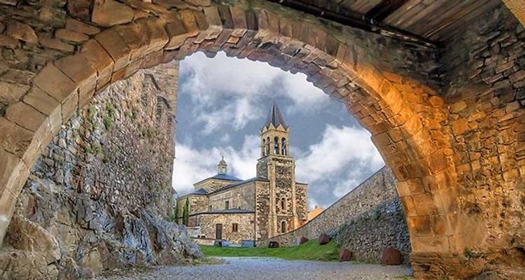 Saborea el Camino: De Oporto a Bilbao 2023 - Back-Roads Touring 2