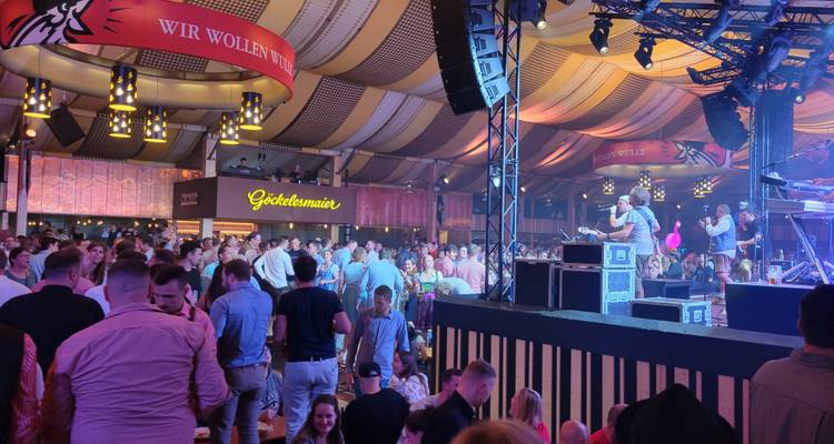 Stuttgart Beer Festival (4-star Hilton Hotel) - Thirsty Swagman 4