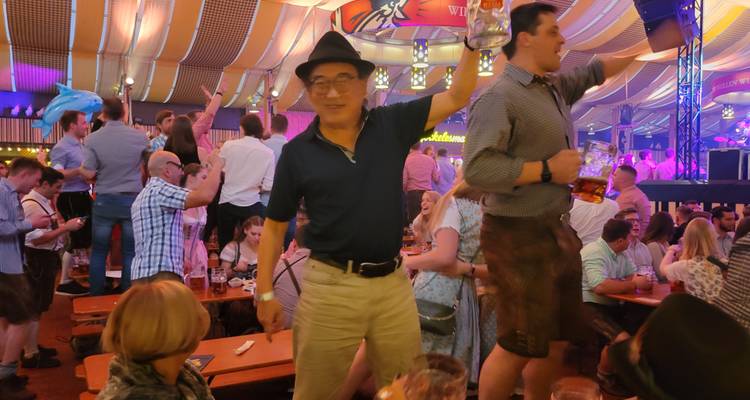 Stuttgart Beer Festival (4-star Hilton Hotel) - Thirsty Swagman 3
