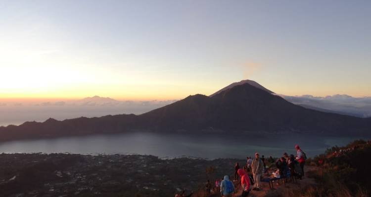 Trekking au lever du soleil sur le Mont Batur - Putu Bali Driver 8