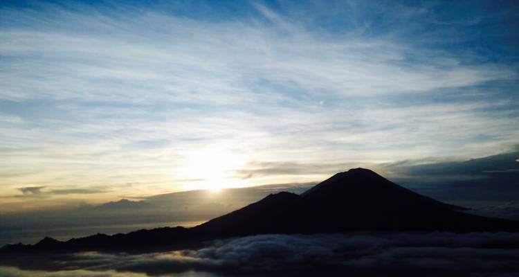 Trekking au lever du soleil sur le Mont Batur - Putu Bali Driver 3