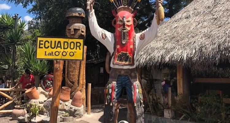 Visite de la vieille ville de Quito avec promenade en gondole et visite de l'Équateur - Lead Adventures  8
