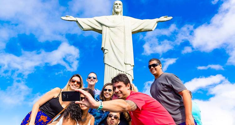 Tailor-Made Private Brazil Tour to Rio, Ilha Grande & Paraty, Daily Start - Agate Travel 4