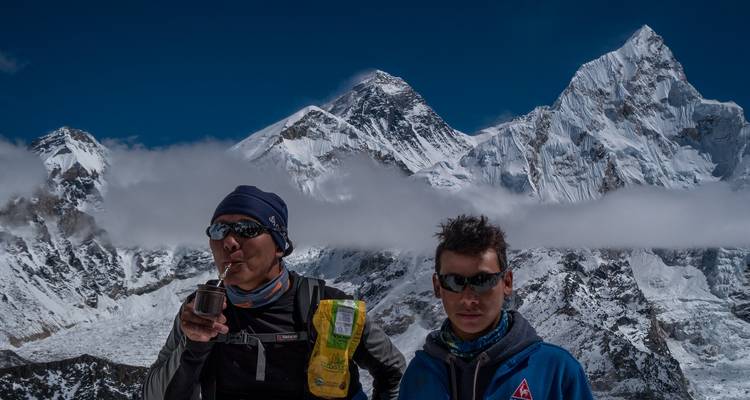 Dormir en el campamento base del Everest - Peregrine Treks and Expedition Pvt Ltd 4