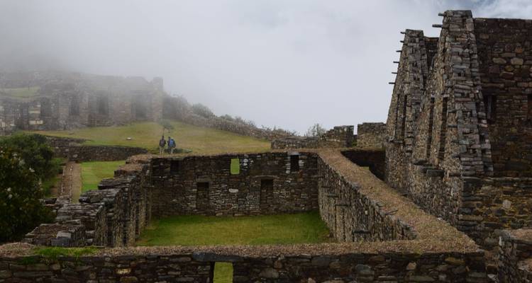 Choquequirao a Vilcabamba y Machu Picchu - Unu Raymi Expeditions 9