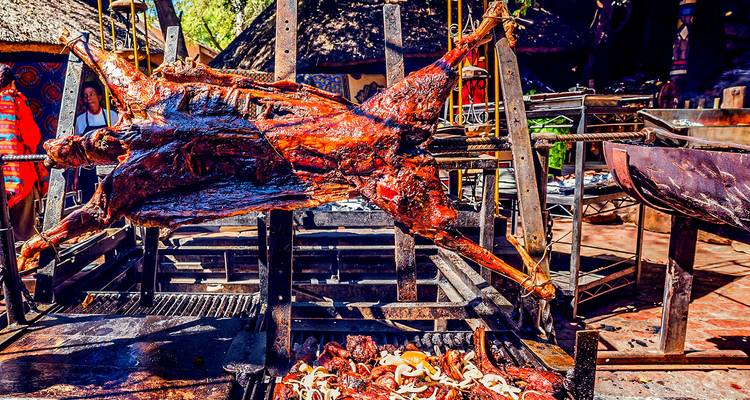 Tailor-Made Best Zimbabwe Safari Tour, Daily Start - Agate Travel 9