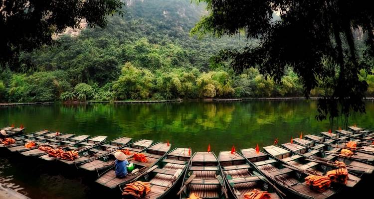 Circuito de un día a Hoa Lu - Tam Coc - cueva de Hang Mua - LVP Travel 4