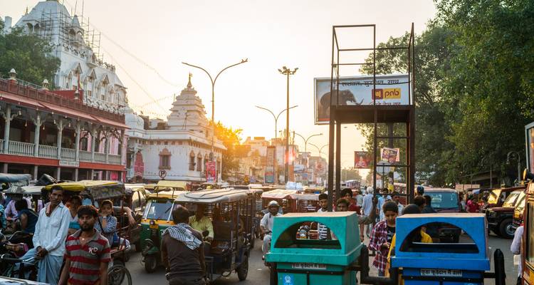 Indian Royal Retreat: 5-Star Tour w/visits to Varanasi and Khajuraho - Wanderful Holidays LLC 9