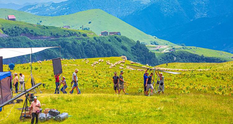 Tailor-Made Best Georgia Tour with Daily Departure & Private Guide - Agate Travel 2