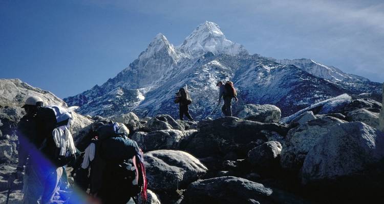 Excursión al campamento base del Ama Dablam - Peregrine Treks and Expedition Pvt Ltd 2