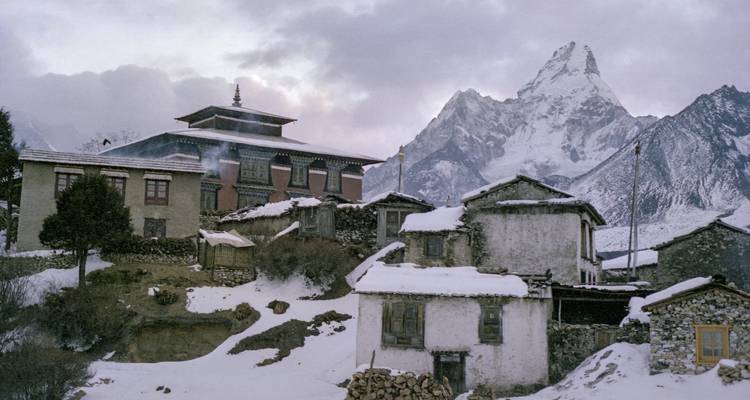 Excursión al campamento base del Ama Dablam - Peregrine Treks and Expedition Pvt Ltd 10