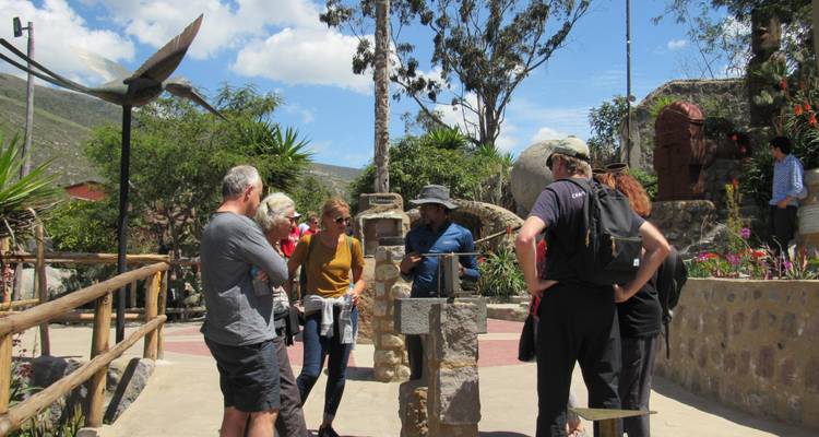 Excursion d'une journée Quito + Milieu du Monde - 3 jours - Cami Adventures 3