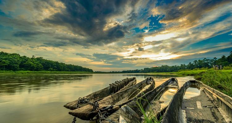 Kathmandu Chitwan Tour - Peregrine Treks and Expedition Pvt Ltd 8