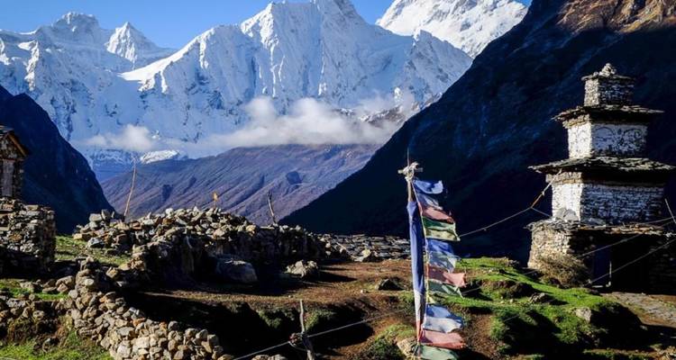 Senderismo Manasalu valle del Tsum paso de Larkya la - Amazing Authentic Treks  3