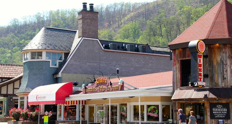 De DC a Dollywood - Travelling Time 4