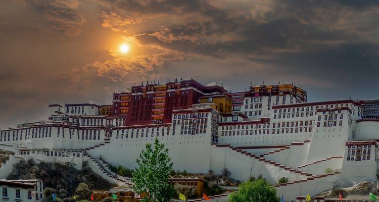 Viaje Nepal Tibet - Peregrine Treks and Expedition Pvt Ltd 2