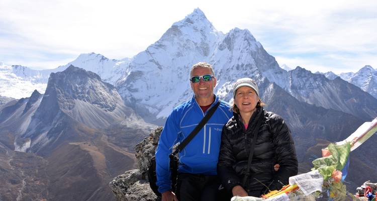 Excursion en hélicoptère au camp de base de l'Everest - Peregrine Treks and Expedition Pvt Ltd 3