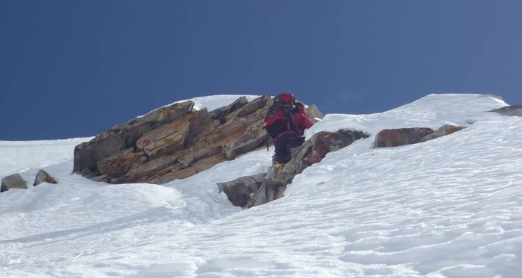 Ascensión al pico de la Carpa - Tharpu Chuli - Peregrine Treks and Expedition Pvt Ltd 10