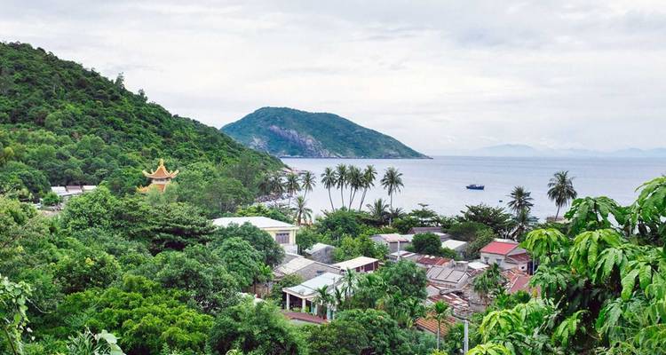 Impresionante circuito por Hoi An y Da Nang con las colinas de Ba Na - VietLong Travel 6