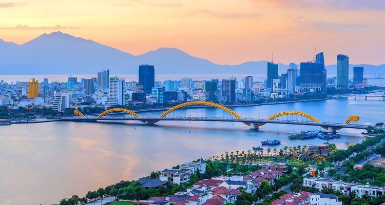 Impresionante circuito por Hoi An y Da Nang con las colinas de Ba Na - VietLong Travel 1
