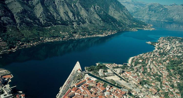 MONTENEGRO:  SEA - MOUNTAINS - LAKES - Next Travel  3