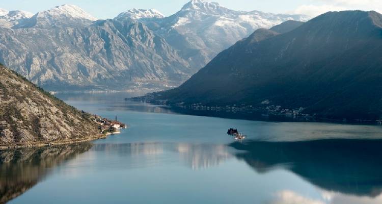 MONTENEGRO:  SEA - MOUNTAINS - LAKES - Next Travel  9