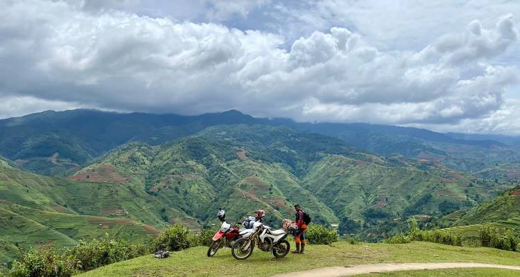 Vietnam En moto todo Terreno por Ha Giang, Dong Van, Meo Vac, Vu Linh - DNQ Travel 10