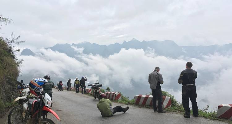 Ruta en moto por el norte de Vietnam hacia Sa Pa, Ha Giang y el lago Ba Be - DNQ Travel 6