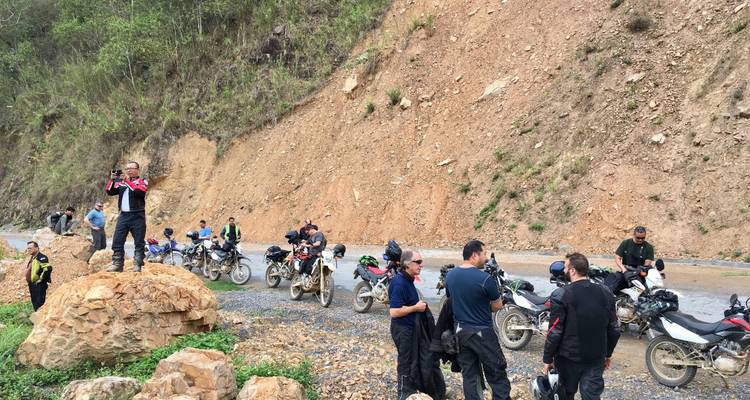 Ruta en moto por el norte de Vietnam hacia Sa Pa, Ha Giang y el lago Ba Be - DNQ Travel 7