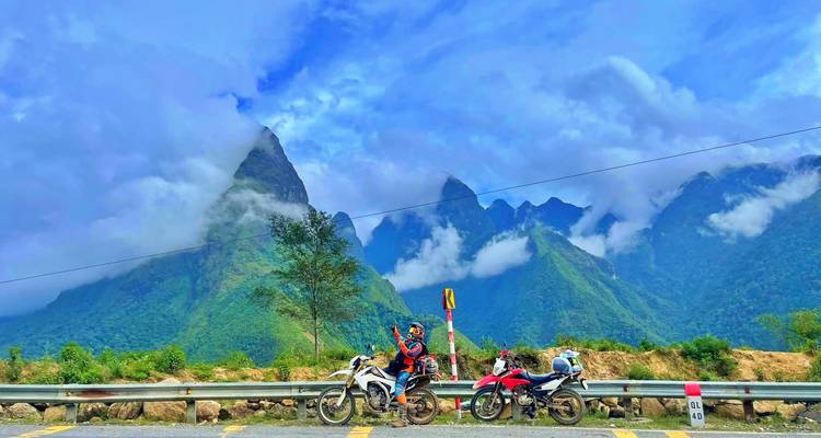 Circuit en moto au Vietnam : Mu Cang Chai, Sapa, Hagiang, Cao Bang, lac Ba Be - DNQ Travel 3