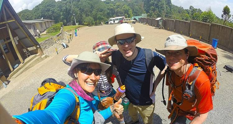 Ascenso al monte Kilimanjaro cumbre de año nuevo - alojamiento y transporte incluidos - Spider Tours and Safaris 5