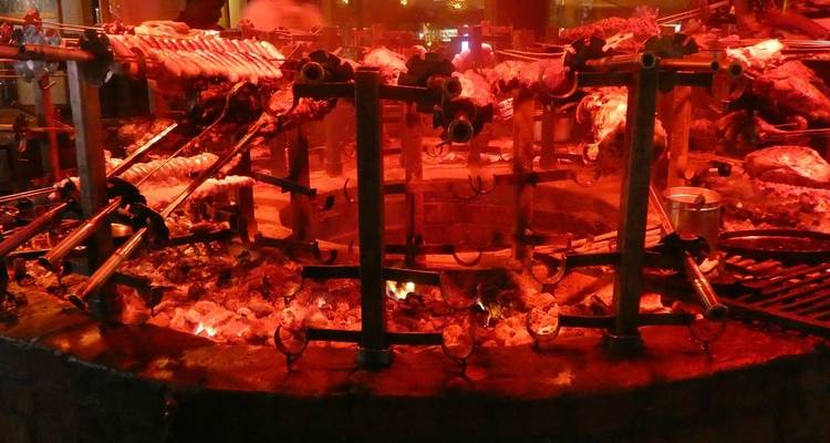 Experiencia de carne a la barbacoa en el restaurante carnívoro almuerzo / cena - Samson's Safaris 2