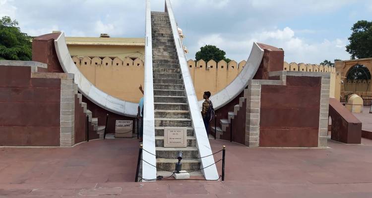 Golden Triangle Tour With Mathura Vrindavan - ITS holidays 4