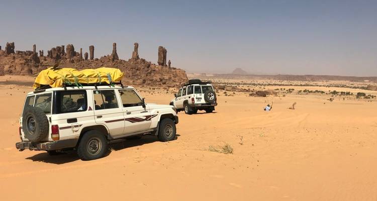 Sahara - Descubrimiento de Ennedi y el lago Ounianga 15 días/14 noches - Across Africa Tours & Travel 4