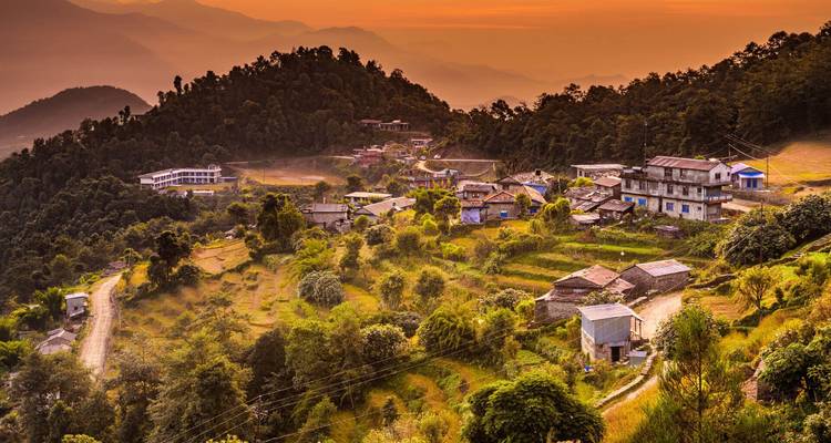 Senderismo por el pueblo de Dhampus - Nepal Social Treks 2