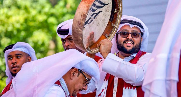 Circuit privé sur mesure au Qatar avec safari dans le désert, départ quotidien - Agate Travel 2