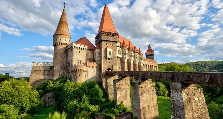 Premium Belgrade - Bucarest - Intrepid Premium 1