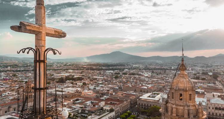 Ultimate Foodie Weekend in Mexico City - SAT Mexico Tour and Travel  1