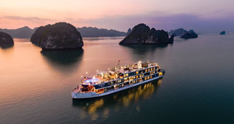 Vietnam Best Deal In 10 Days - Realistic Asia 10