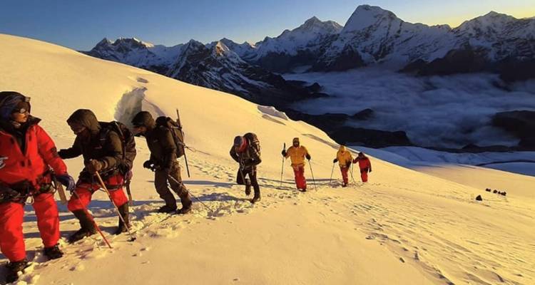 Escalade du pic Mera - Himalayan Trekking Path P.Ltd 8