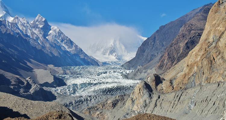 Karakorum Highway & Chitral Valley - Oasis Overland 6