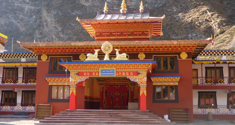 Trekking por el Circuito del Valle del Tsum al Manaslu - Himalayan Trekking Path P.Ltd 5