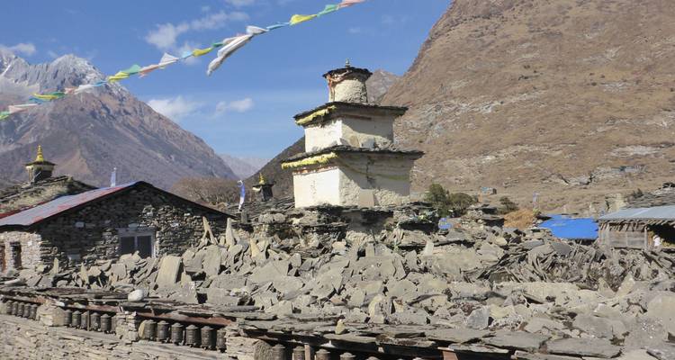 Trekking por el Circuito del Valle del Tsum al Manaslu - Himalayan Trekking Path P.Ltd 6