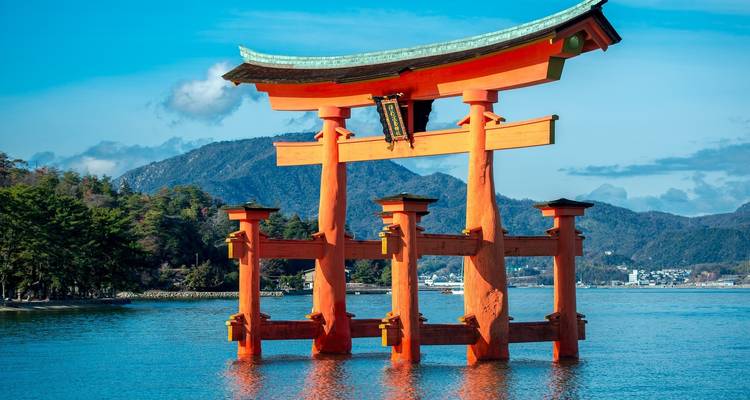 Japon - Points forts avec les cerisiers en fleurs - Bucket List Group Travel LLC 3