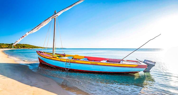 El mejor circuito a Mozambique hecho a la medida, salida diaria y guía privado - Agate Travel 2