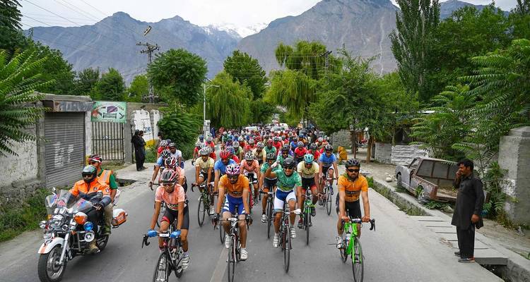 Karakoram Cycle Tour - Northern Pakistan - Exploria 4