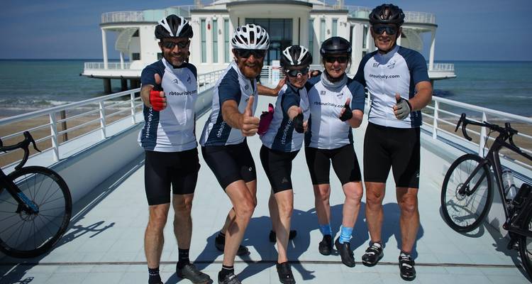 Ruta ciclista de lujo de costa a costa de Italia - Road Bike Tours Italy 7