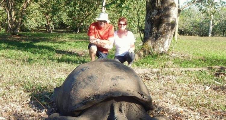 4 días de excursión completa por las Islas Galápagos - Rebecca Adventure Travel 1