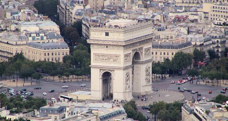Voyage [autoguidé] à Paris et en Suisse - WiseYatra 3